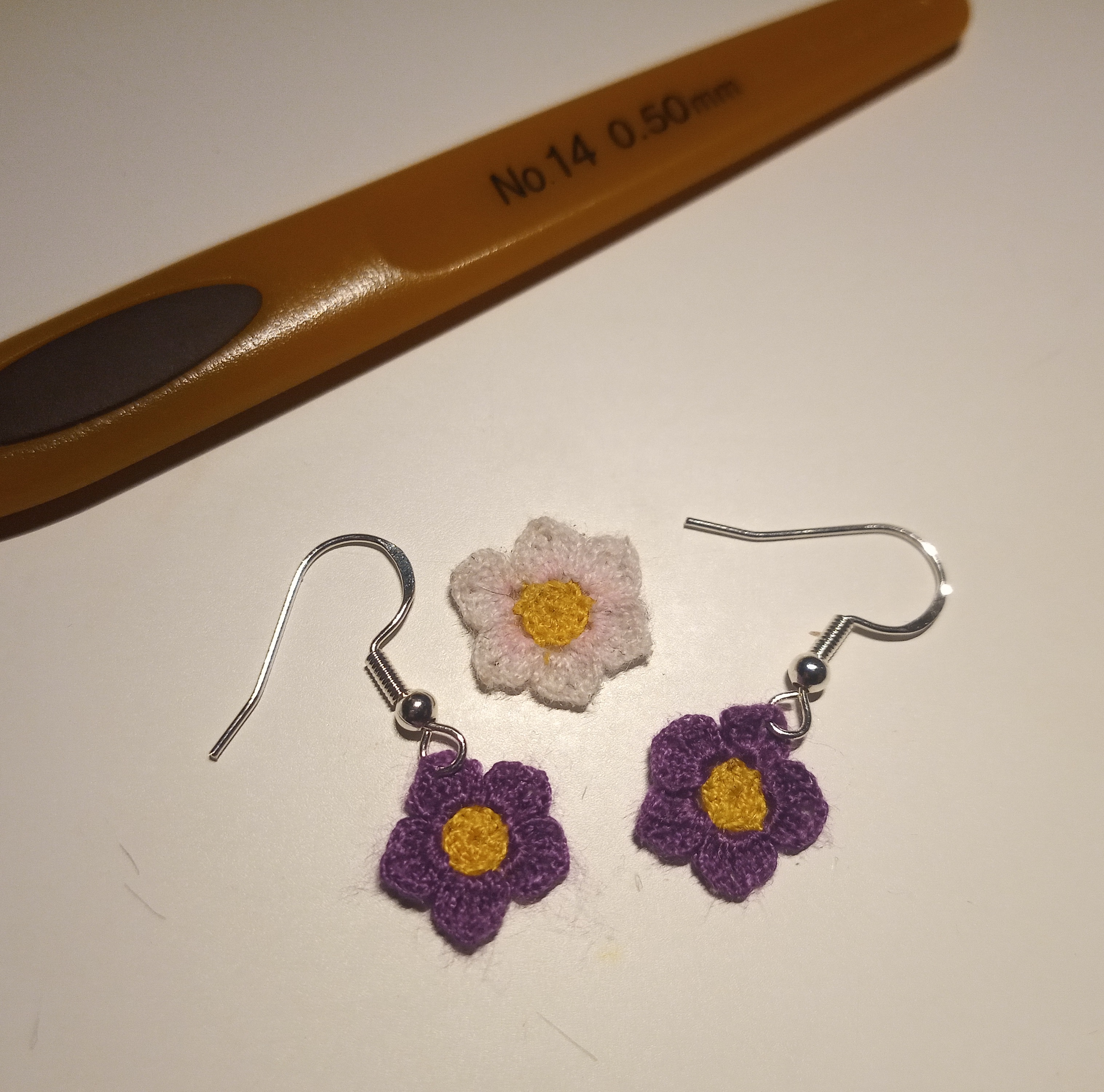 Microcrochet purple flower earrings